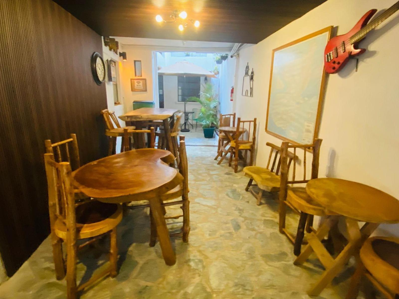 Hostal 17-52 Гватемала Экстерьер фото